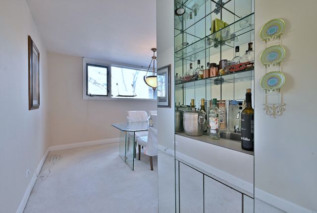 7 Birch Tree Court, Elmhurst, IL 60126