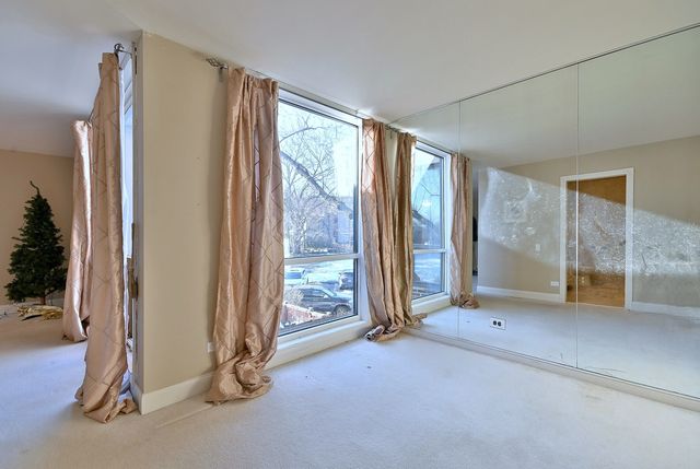 7 Birch Tree Court, Elmhurst, IL 60126