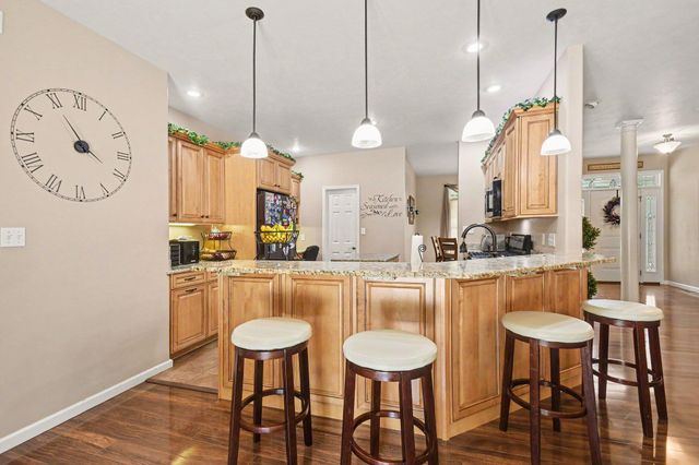55220 Sundance Drive, New Carlisle, IN 46552