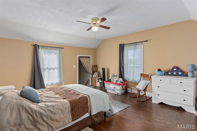 306 E Putnam Street, Mount Olive, IL 62069