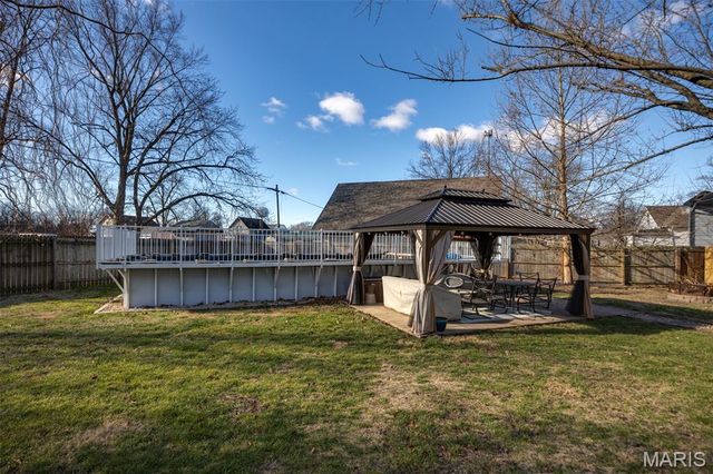 306 E Putnam Street, Mount Olive, IL 62069