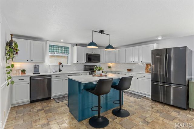 306 E Putnam Street, Mount Olive, IL 62069