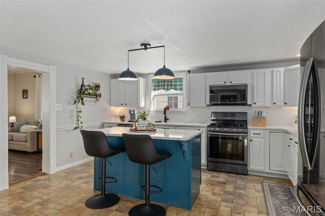 306 E Putnam Street, Mount Olive, IL 62069