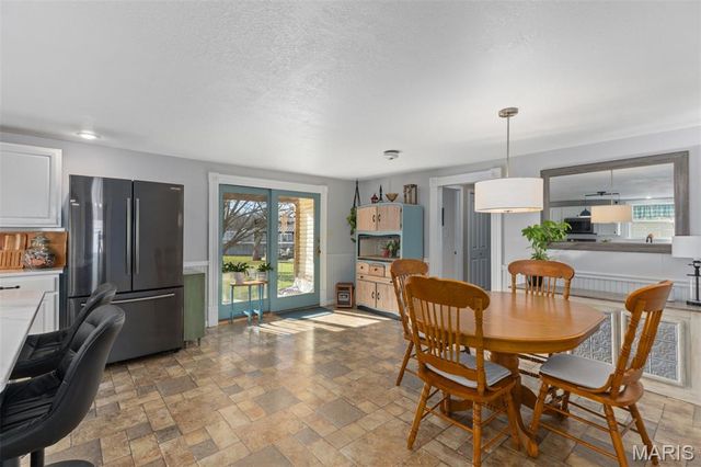 306 E Putnam Street, Mount Olive, IL 62069