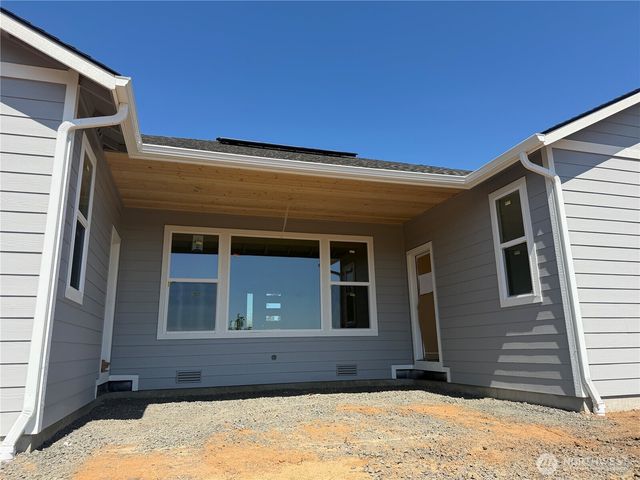607 Brown Road, Adna, WA 98522