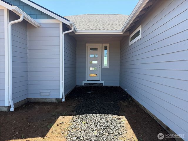 607 Brown Road, Adna, WA 98522