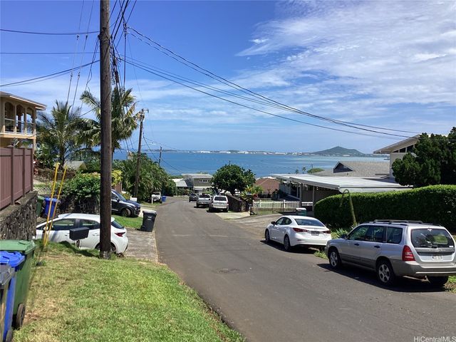 44-114 Malulani Place, Kaneohe, HI 96744