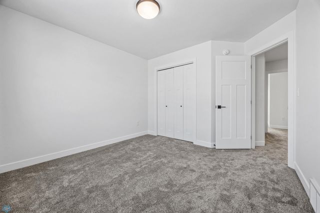 8806 Meadowlark Parkway, Horace, ND 58047