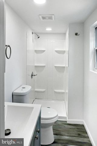 1824 N TUCKAHOE RD, Williamstown, NJ 08094