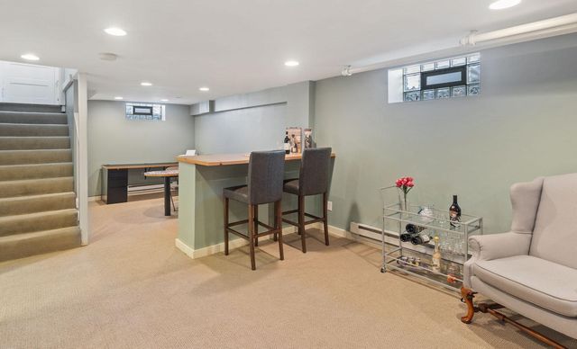 2111 Niles Avenue, Saint Paul, MN 55116