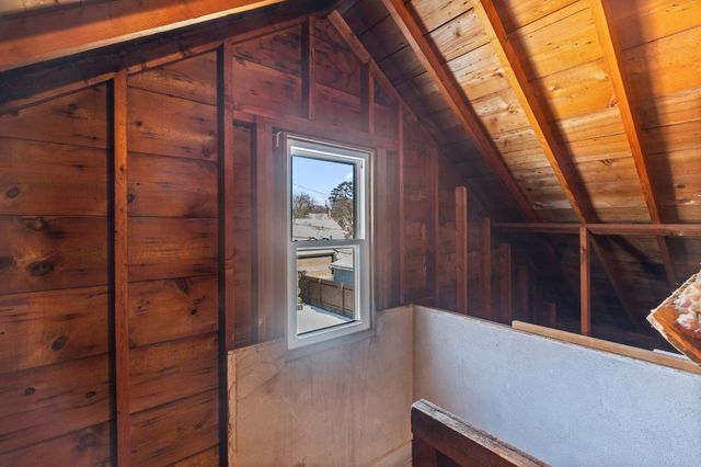 2111 Niles Avenue, Saint Paul, MN 55116