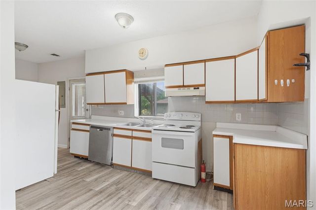 4342 S Compton Avenue, St Louis, MO 63111