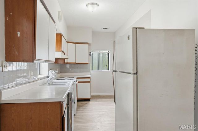 4342 S Compton Avenue, St Louis, MO 63111
