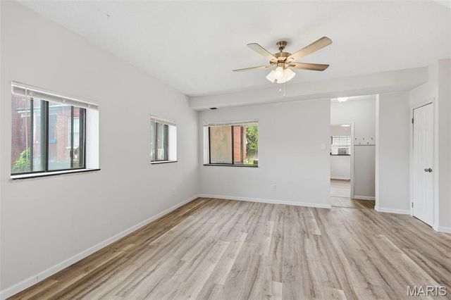 4342 S Compton Avenue, St Louis, MO 63111