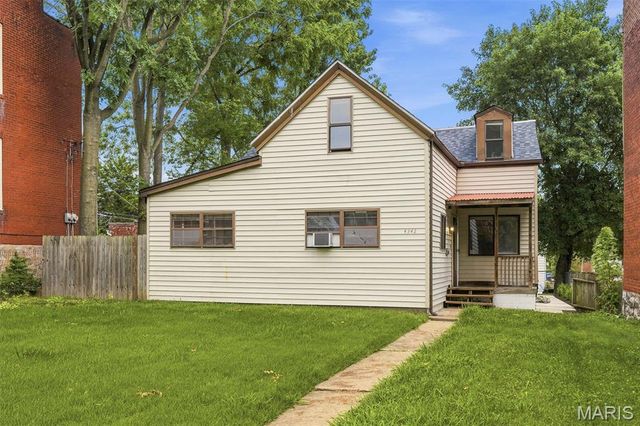 4342 S Compton Avenue, St Louis, MO 63111