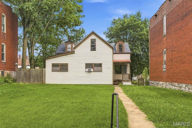 4342 S Compton Avenue, St Louis, MO 63111