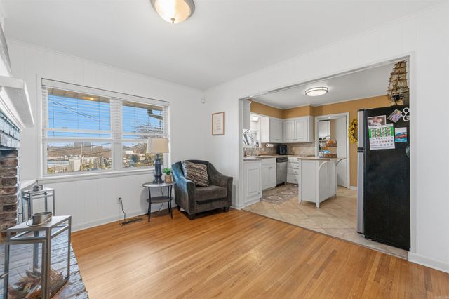 17 Oakwood Road, Little Rock, AR 72202