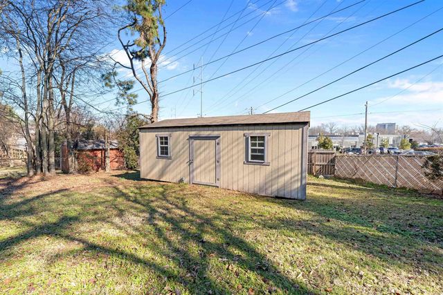 17 Oakwood Road, Little Rock, AR 72202