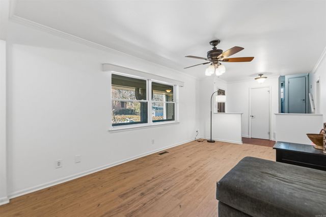 17 Oakwood Road, Little Rock, AR 72202