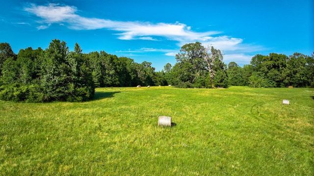 2611 County Road 789, Douglass, TX 75943