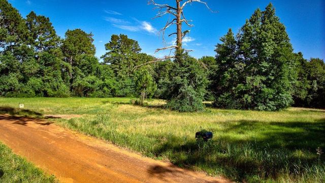 2611 County Road 789, Douglass, TX 75943