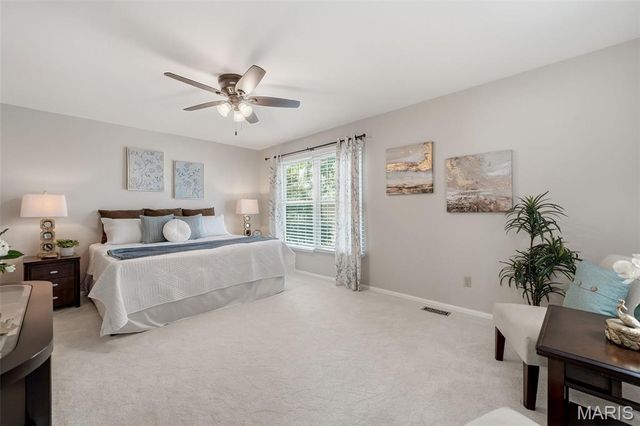 2224 Ole Castle Court, Chesterfield, MO 63017