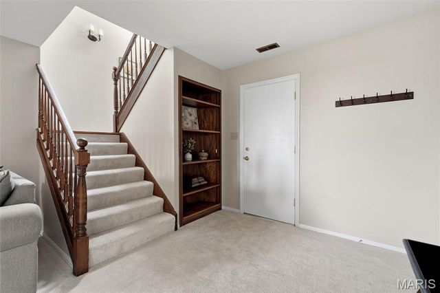 2224 Ole Castle Court, Chesterfield, MO 63017