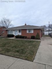 24764 Currier Street, Dearborn Heights, MI 48125