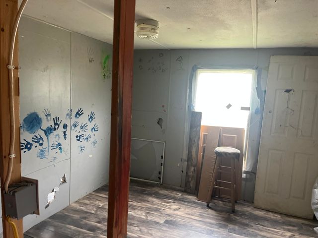 617 Walk Log Branch Road, Beattyville, KY 41311