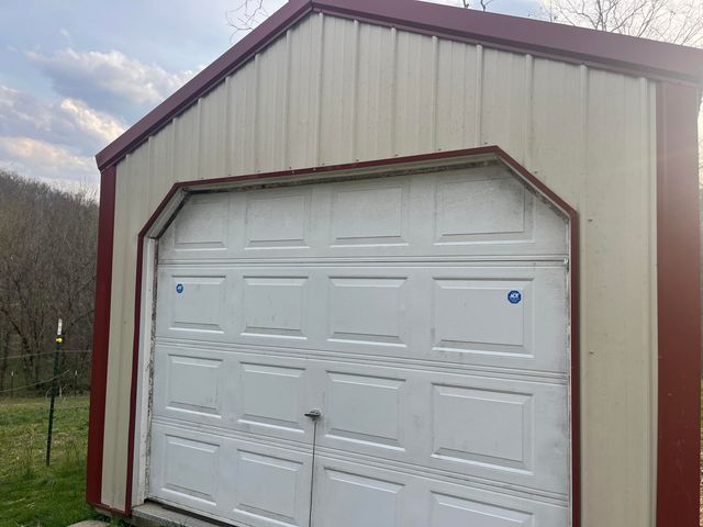 617 Walk Log Branch Road, Beattyville, KY 41311