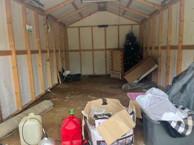 617 Walk Log Branch Road, Beattyville, KY 41311