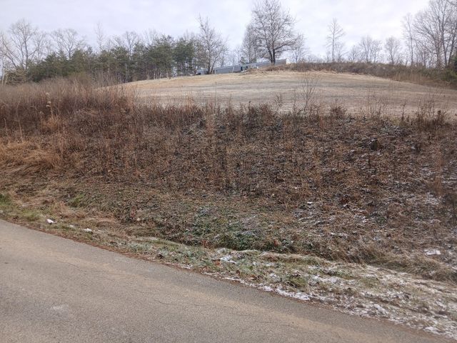 617 Walk Log Branch Road, Beattyville, KY 41311