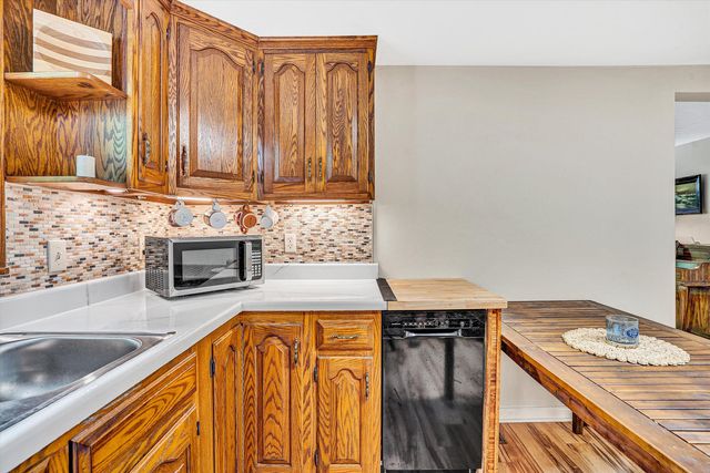 2481 Laymantown RD, Troutville, VA 24175