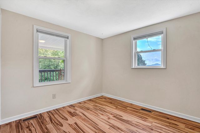 2481 Laymantown RD, Troutville, VA 24175