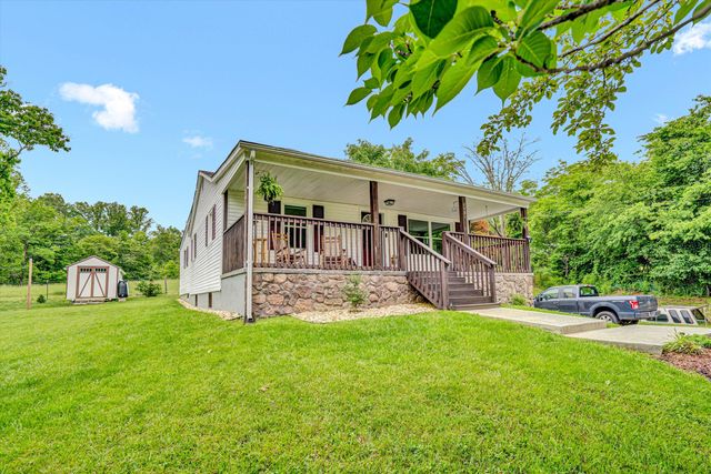 2481 Laymantown RD, Troutville, VA 24175