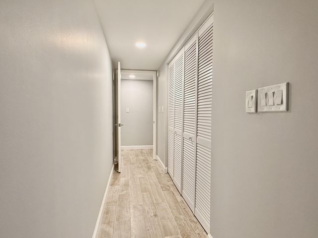 10615 Ocean Palm Way 102, Boynton Beach, FL 33437