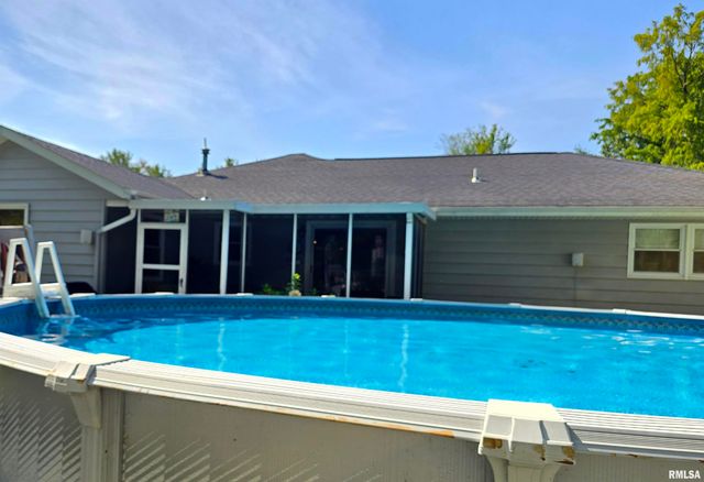 1782 Frazier Avenue, Centralia, IL 62801