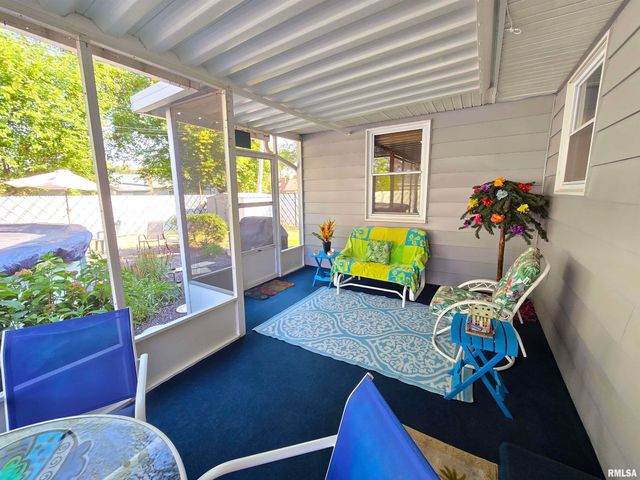 1782 Frazier Avenue, Centralia, IL 62801