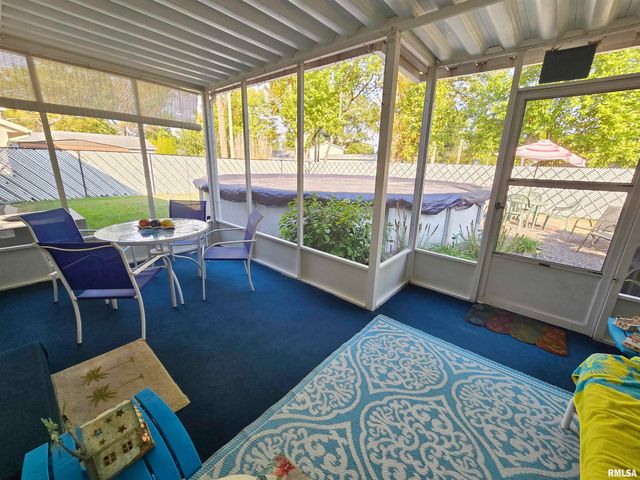 1782 Frazier Avenue, Centralia, IL 62801