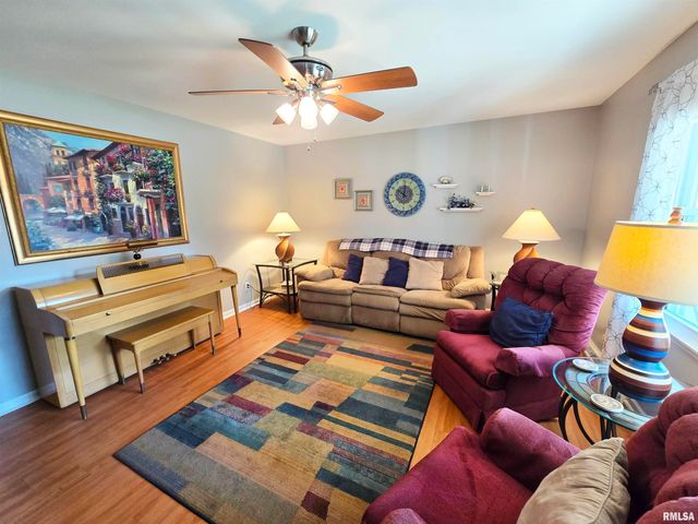 1782 Frazier Avenue, Centralia, IL 62801