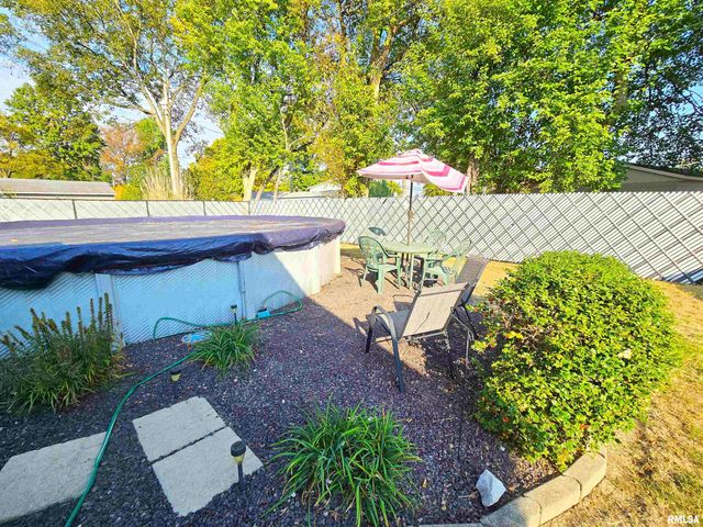 1782 Frazier Avenue, Centralia, IL 62801