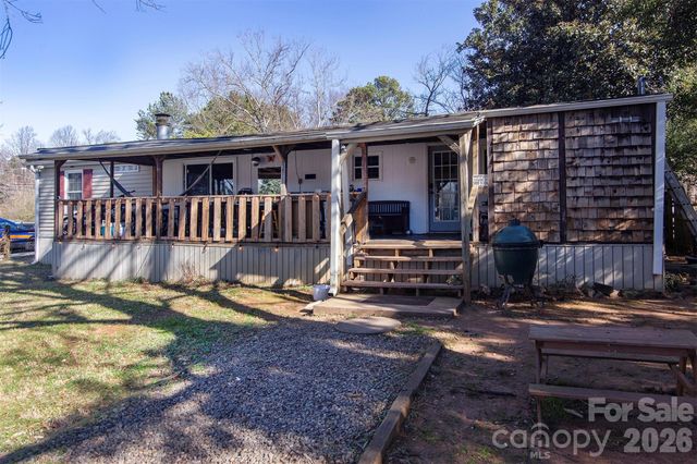 5727 Thompson Road, Charlotte, NC 28216