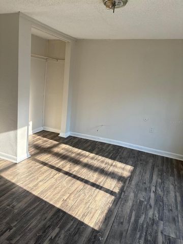 1346 KETTLES AVENUE, Lakeland, FL 33805