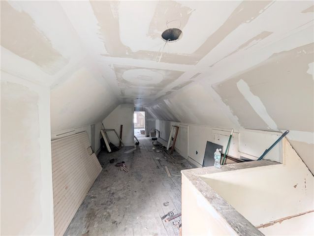 42 Roth Street, Rochester, NY 14621