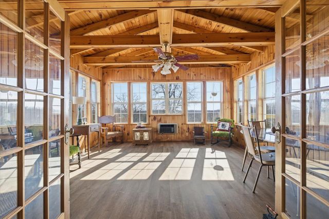 10424 East Business 60, Mountain Grove, MO 65711