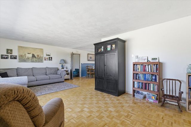 10424 East Business 60, Mountain Grove, MO 65711