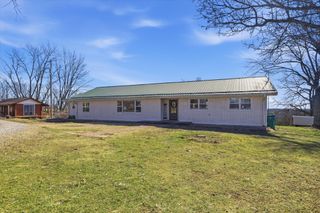 10424 East Business 60, Mountain Grove, MO 65711