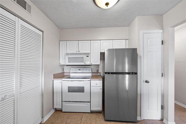 6400 NW 106TH PLACE 3, Alachua, FL 32615