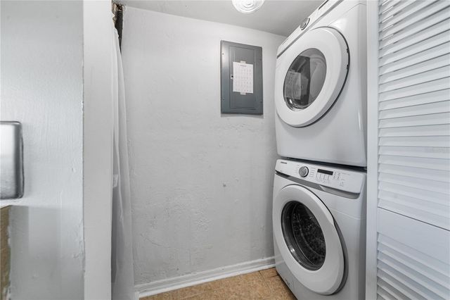 6400 NW 106TH PLACE 3, Alachua, FL 32615