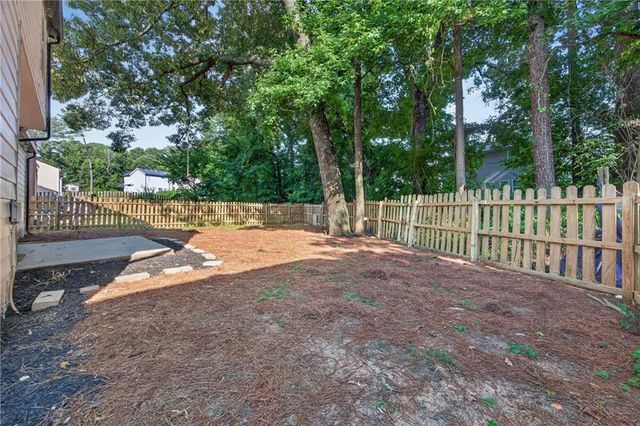6229 Marbut Farms Lane, Lithonia, GA 30058
